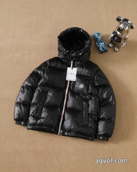 コピー 品 ブランドダウンジャケットMONCLERHOT品質保証 カジュアル感 毎年大人気商品 4