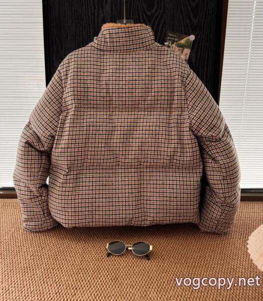 綿入れのコート偽物 ブランド 激安MONCLER冬の涼しい人気新作 大人気再入荷セール 秋冬新作登場 2