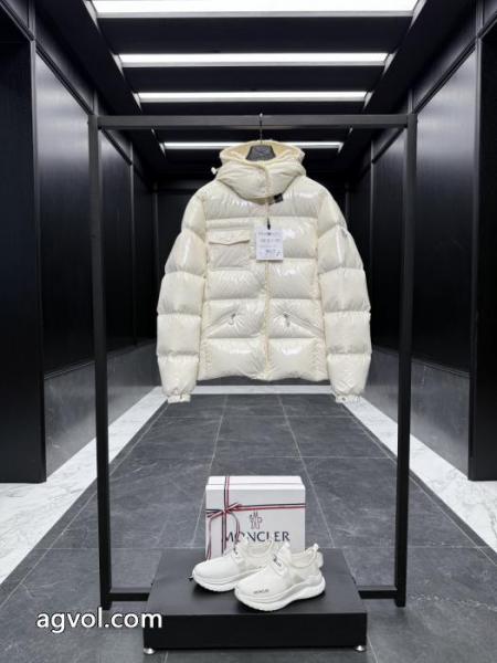 ダウンジャケットMONCLER耐久性に優れた 珍しい プラスサイズ偽物 通販 サイト 3