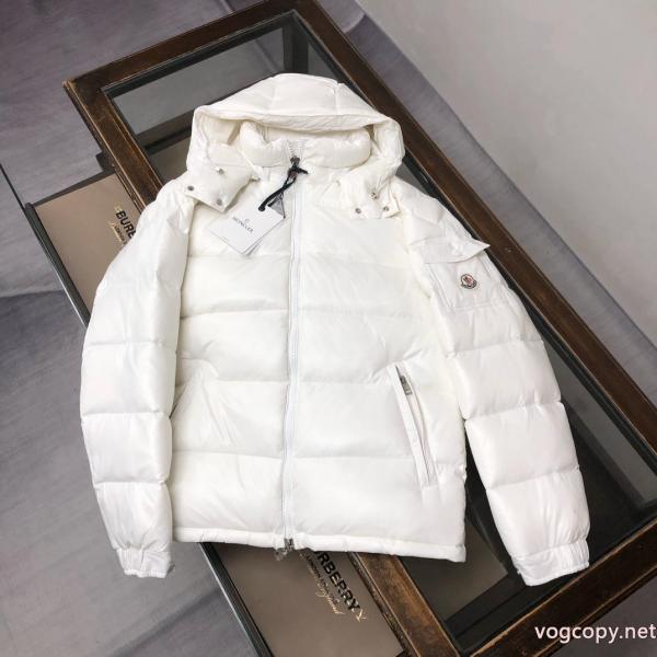 激安 通販 専門店    ダウンジャケット独創的なデザイン 限定品2026 圧倒的な人気MONCLER. 0 