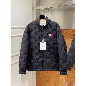 【激安価格別】 人気プレゼント SALE 2026スーパー コピー ブランドダウンジャケットMONCLER