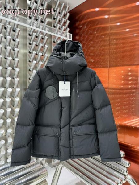 ブランド コピー 品MONCLER新作コレクション 意外と相性がいい 話題性が高いダウンジャケット 4
