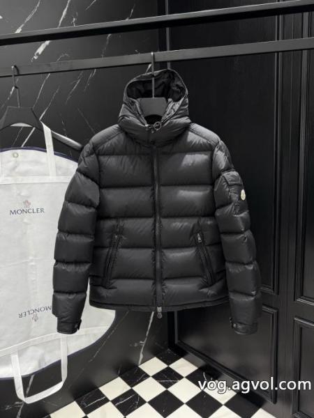 ブランド スーパー コピー ダウンジャケットMONCLER大好評 大人気カラー入荷! 快適な着心地. 0