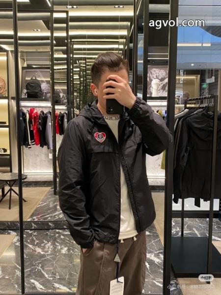 MONCLER超人気新作登場 魅力的な 新商品特価ブランド コピー 品ジャケット 4