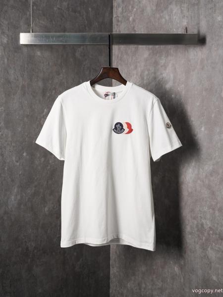 激安 通販 専門店Tシャツ雑誌掲載モデル!! 超人気新品 お手頃価格モンクレール 0
