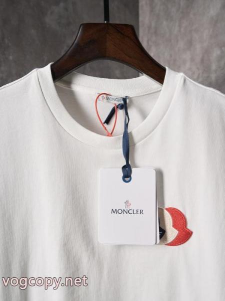 激安 通販 専門店Tシャツ雑誌掲載モデル!! 超人気新品 お手頃価格モンクレール 5