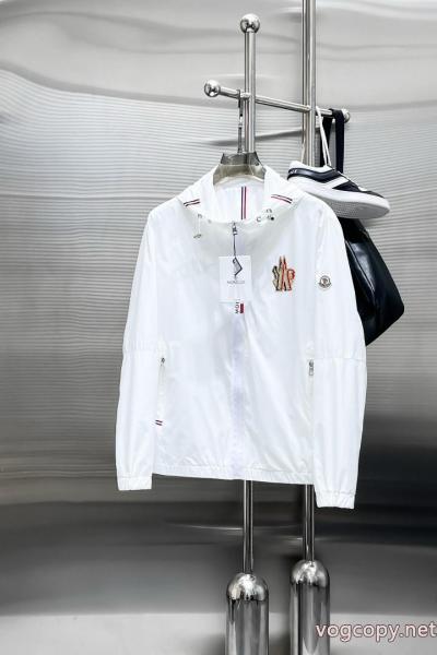MONCLER好印象をゲット 大人の魅力 秋冬爽やかな新作が流行りジャケットブランド コピー 優良店 0