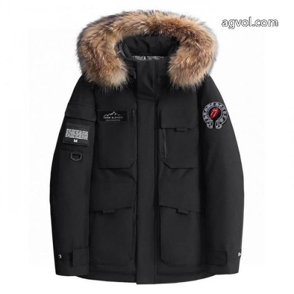 トレンド感満載 プレゼントに 海外販売開始MONCLER偽 ブランドダウンジャケット 1