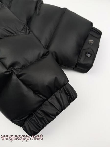 コピー ブランド 販売26/26AW新作 上品な印象 お手頃価格にMONCLERダウンジャケット 1