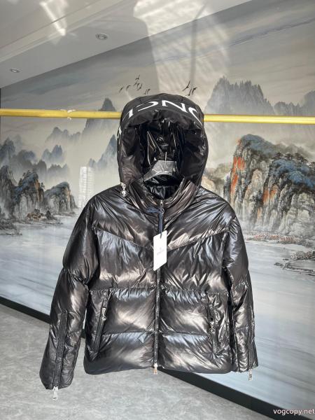MONCLERダウンジャケット高品質限定アイテム 高い品質を誇る 個性派 コピー 商品 販売 0