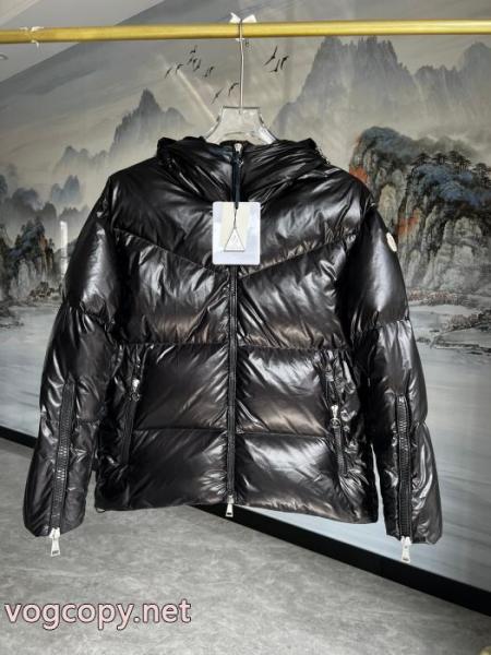 MONCLERダウンジャケット高品質限定アイテム 高い品質を誇る 個性派 コピー 商品 販売 3