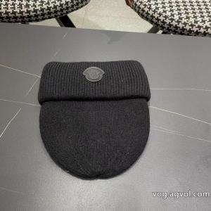    マフラー新作商品人気セール 上質上品 控えめにしてヘルシーな印象MONCLERコピー 品 ブランド..