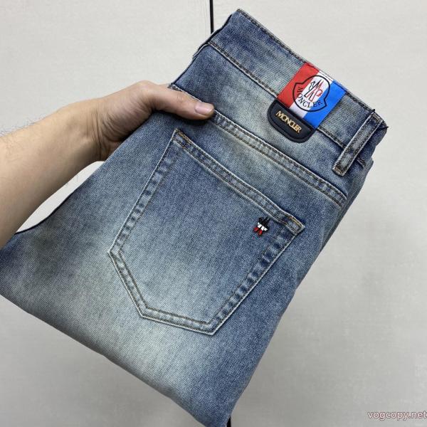 ブランド 激安MONCLER先行販売 上品な印象 トレンドを追求した新作ジーンズ 0