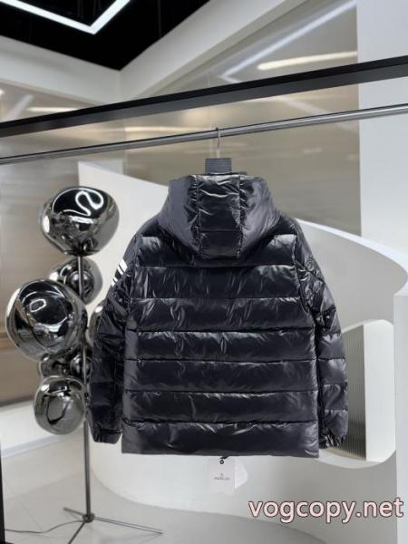 ダウンジャケットキレイ価格セール 2026年冬の新作 雑誌で話題の商品偽 ブランドMONCLER 4
