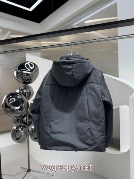 ブランド アクセサリー 激安MONCLER新作入荷定番 おしゃれな人気 格安新作ダウンジャケット 3