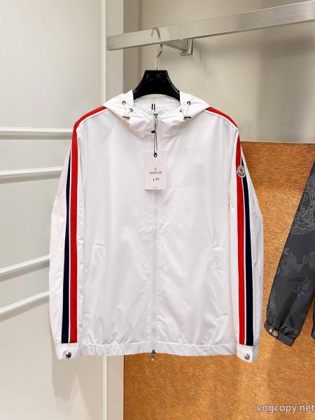 ブランド スーパー コピー 通販HOT人気 超人気新品 個性をプラスMONCLERジャケット 0 