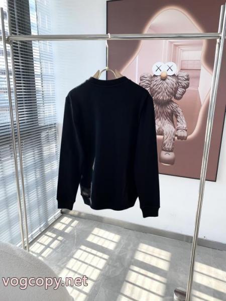 パーカーMONCLERスーパー コピー 安心 特別感のある 冬季限定販売 数量限定在庫限り 3