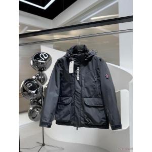 ブランド アクセサリー 激安MONCLER新作入荷定番 おしゃれな人気 格安新作ダウンジャケット