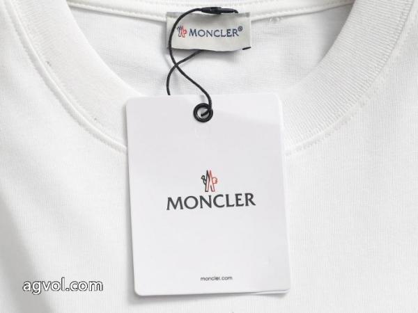 冬に最強アイテム 新作数量限定セール 高品質 人気 2026ブランド コピーMONCLER半袖Tシャツ 5