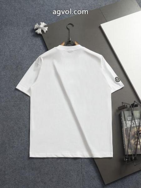 半袖TシャツMONCLER通販 ブランド主役になる存在感 大人気売切続出! 秋冬季新作 4
