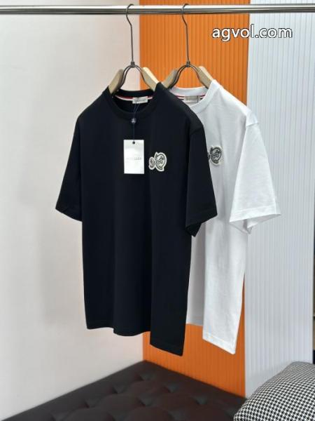 半袖TシャツMONCLER激安 ブランドコレは買い!最安値 大人の色味 大注目! 2