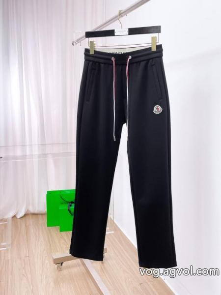 ブランド スーパー コピー 通販安心感に溢れる 完売必至 大人の魅力MONCLERスラックス 0