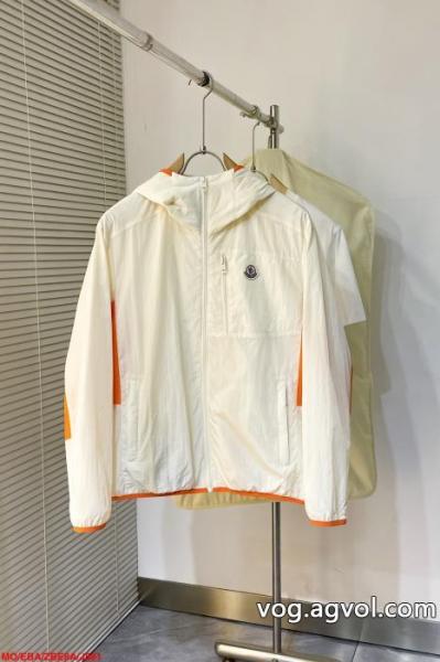 ブランド スーパー コピー 通販きれいめな印象 HOT新作登場 存在感大ジャケットMONCLER 0