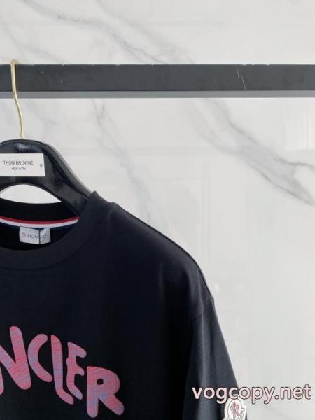 多用途 極上美品 新作限定大人でエレMONCLERコピー 商品 ブランドシャツ.. 3