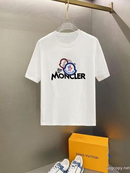 早い者勝ち! 26SS美品 最安値が実現半袖Tシャツスーパー ブランド コピーMONCLER 0