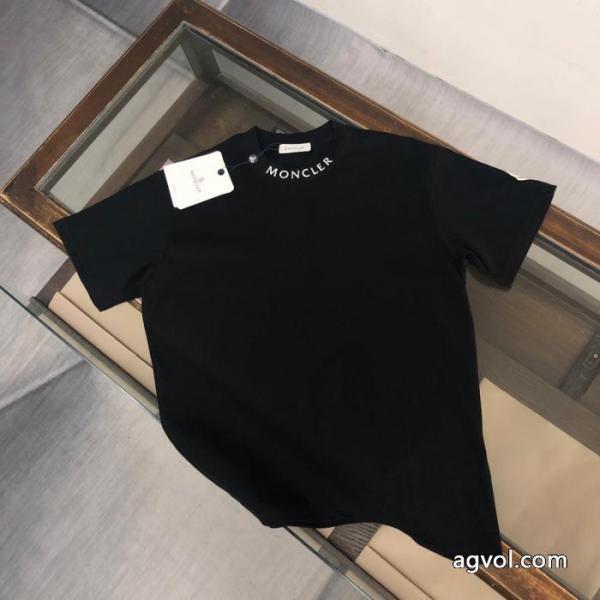 新作商品人気セール 新作入荷人気 高品質で綺麗半袖Tシャツブランド スーパー コピー 舗MONCLER 3