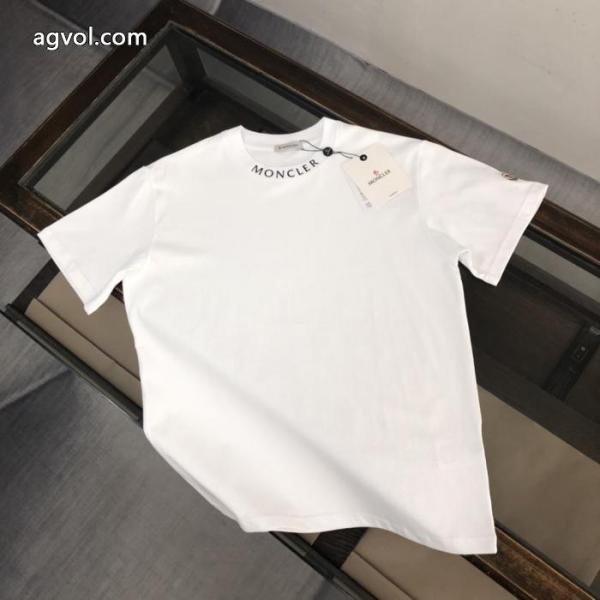 新作商品人気セール 新作入荷人気 高品質で綺麗半袖Tシャツブランド スーパー コピー 舗MONCLER 4