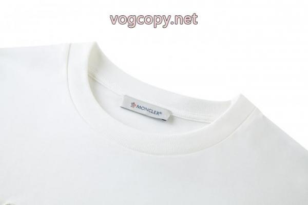 偽 ブランド MONCLER半袖Tシャツ新作限定 早い者勝ち セールでお勧め 旬スタイルに早変わり! 1