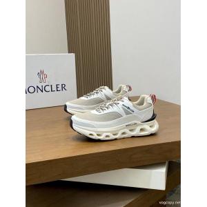 スニーカーモンクレール話題となる人気品 着心地よい 人気プレゼントスーパー コピー..