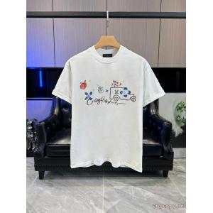 話題沸騰中  新作限定 早い者勝ち 大幅に値下げLOUIS VUITTON半袖Tシャツ偽 ブランド