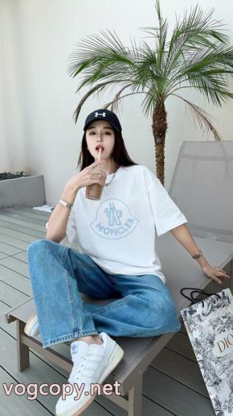 MONCLERコピー ブランド半袖TシャツSALE年末年始限定 今年も人気 流行フォルム 5 