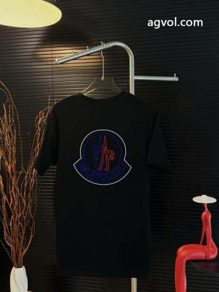 ブランド スーパー コピーMONCLER最新作期間限定セール 超人気*入手困難 魅力的半袖Tシャツ 5