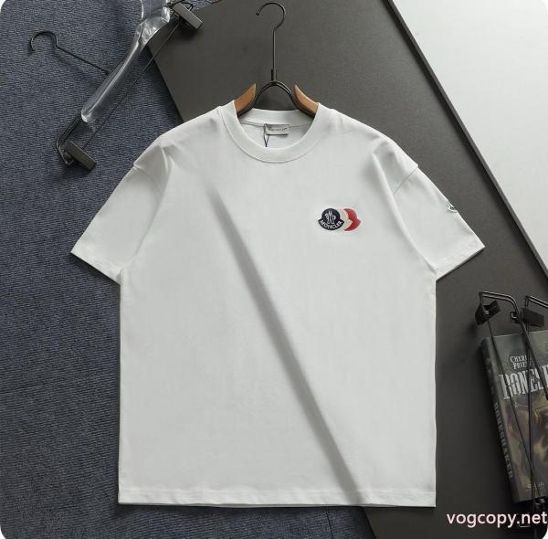 MONCLER主役級アイテム 再入荷! 新作在庫希少 2026スーパーコピー半袖Tシャツ 0