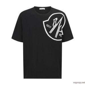 半袖TシャツMONCLER偽物 ブランド ショップ2026年人気商品 赤字超特価最新作 芸能人の愛用アイテム