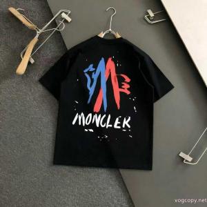 MONCLERブランド コピー 専門店半袖Tシャツこれは欲しい 2026エレガント 人気新作登場