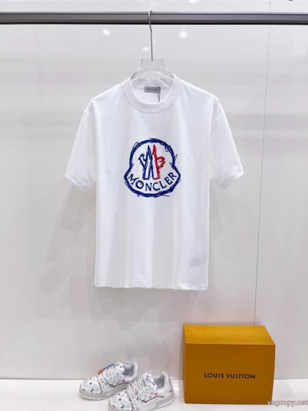 ブランド コピー 着払い新商品数量限定 おすすめセール 毎年爆発的人気半袖TシャツMONCLER 0