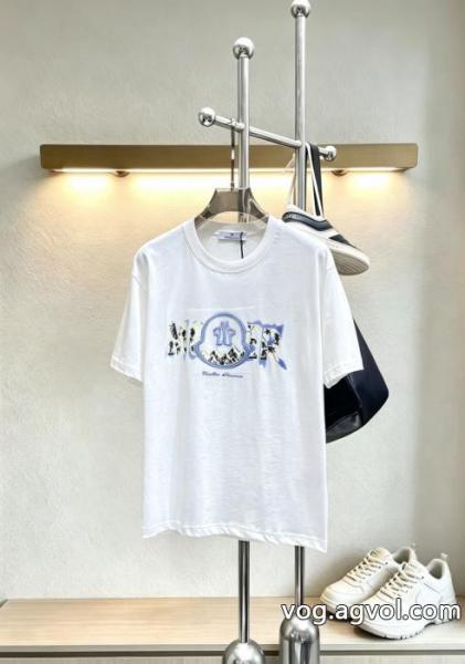 ブランド レプリカMONCLER半袖Tシャツ高級感溢れる 限定価格 毎日大活躍 0