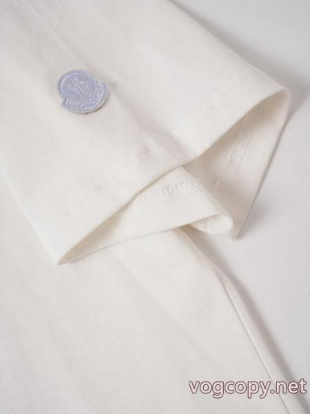 半袖Tシャツきれいめ派に上質 2026最新作 著名人愛用コピー 商品 通販MONCLER 3