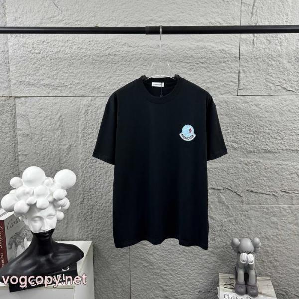 MONCLER再入荷が嬉しい2026 海外セレブが注目アイテム 見つけてほしい一品半袖Tシャツブランド 偽物 1