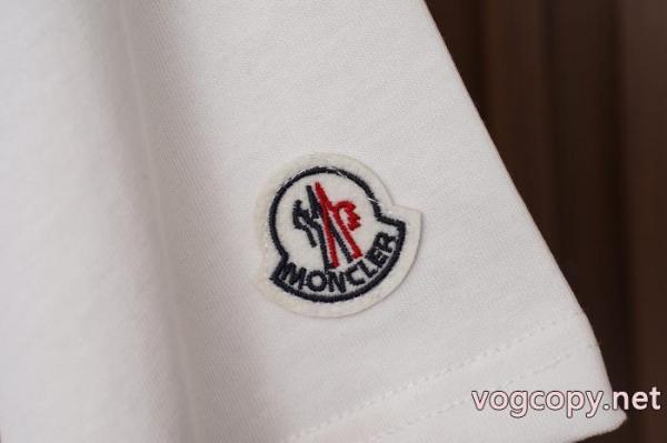 MONCLERブランド コピー 安心半袖Tシャツ完売必須　限定SALE 大人のスタイル コレで完璧! 5 