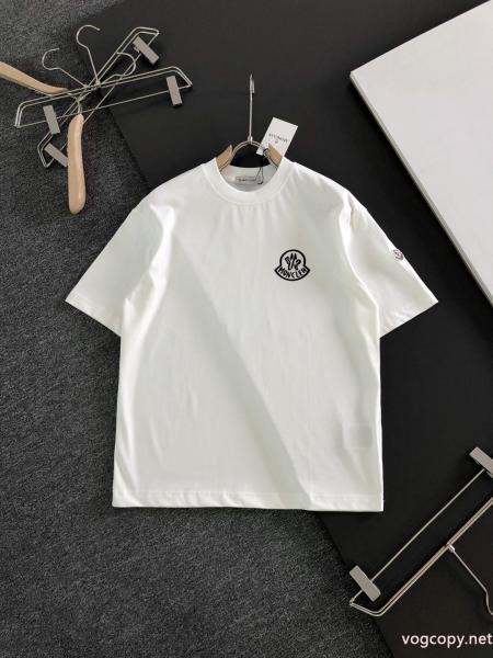 半袖Tシャツ柔らかな着心地 お得最新作 センスがいいスーパー コピー メンズMONCLER 0