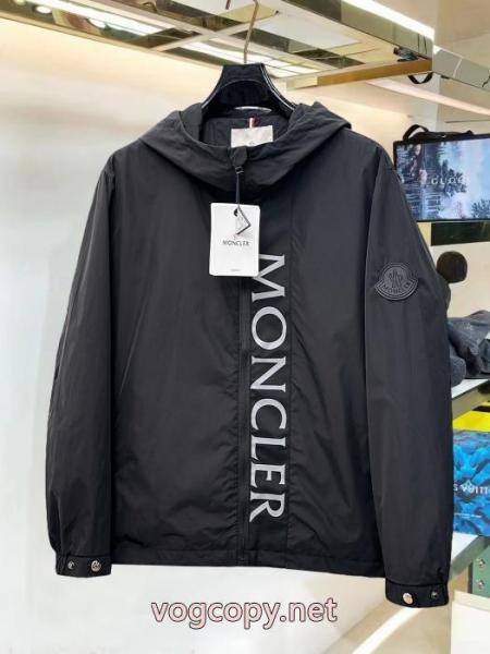 MONCLERジャケット人気沸騰中 雑誌掲載 安心の国内配送コピー 商品 通販 2