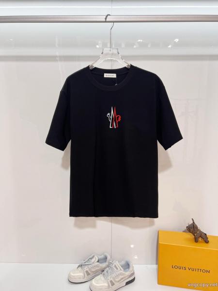 話題人気商品 雑誌掲載アイテム スタイルを綺麗に半袖Tシャツスーパー コピー 通販MONCLER 0