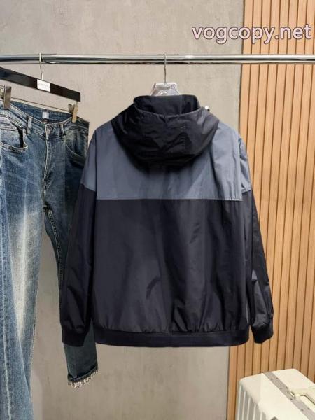 コピー 商品 販売在庫希少 格安新作 2026季節限定ジャケットMONCLER 4