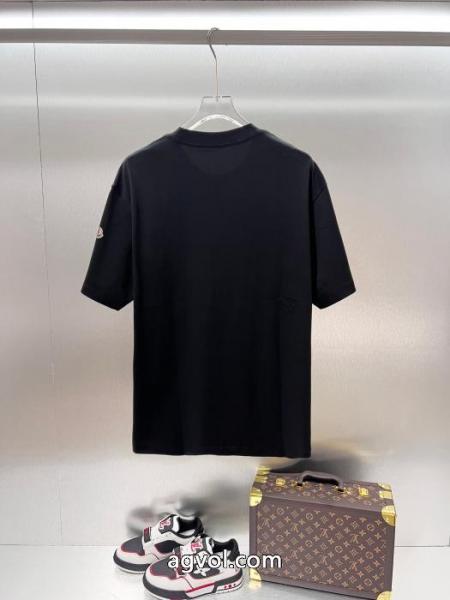 新作入荷新品 お買い得人気セール 追跡あり半袖Tシャツスーパー コピー ブランド 専門店MONCLER 1