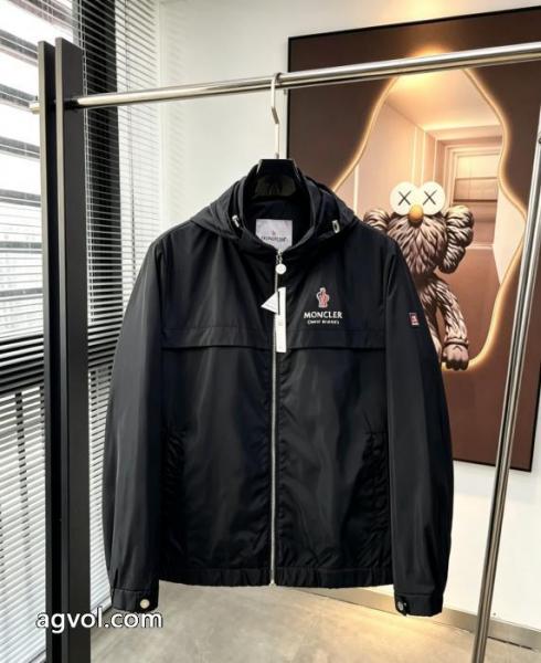 ジャケットMONCLERブランド コピー s 級人気通販 柔らかくて 遂に再入荷 2